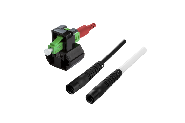 899798